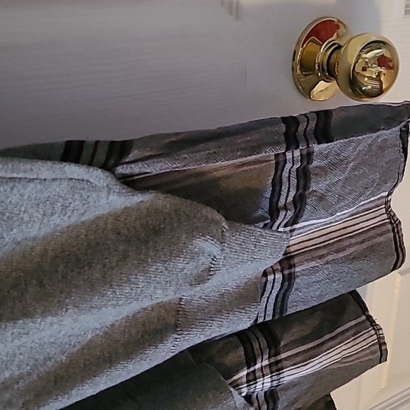 Current Air Sweater - Picture 5 of 5